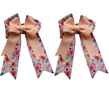 Load image into Gallery viewer, Belle &amp; Bow Bows
